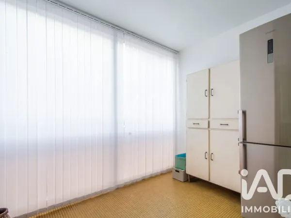 Appartement 4 pièces 77 m²