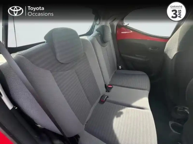 Toyota Aygo 1.0 vvt-i 72ch x-play 5p — photo 12