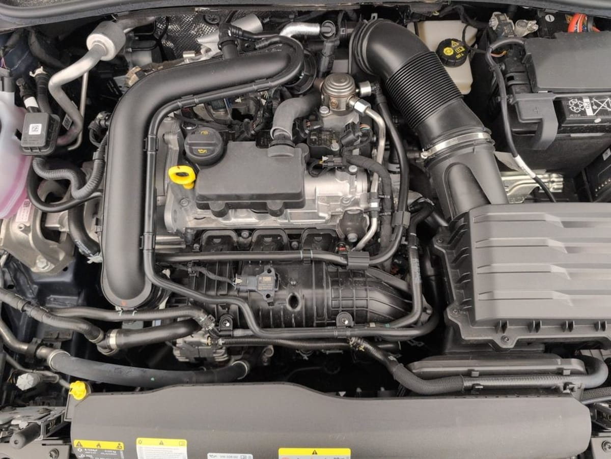 Volkswagen Polo — photo 21