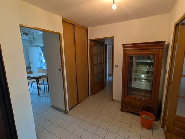Appartement de 4 pièces de 94 m2 à Villeurbanne Grand Clément