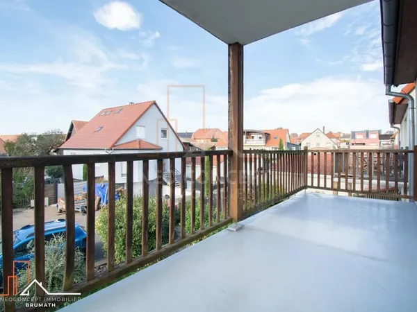 MOMMENHEIM - F3 de 68 m² avec grande terrasse, garage et parking - Proche gare