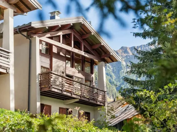 Chalet 7 pièces 141 m²