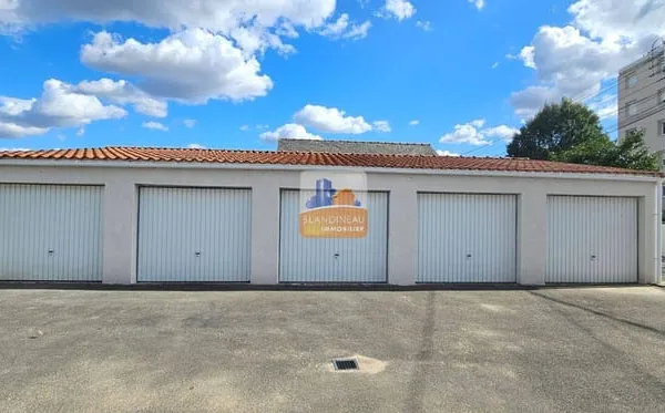 Parking 14 m²