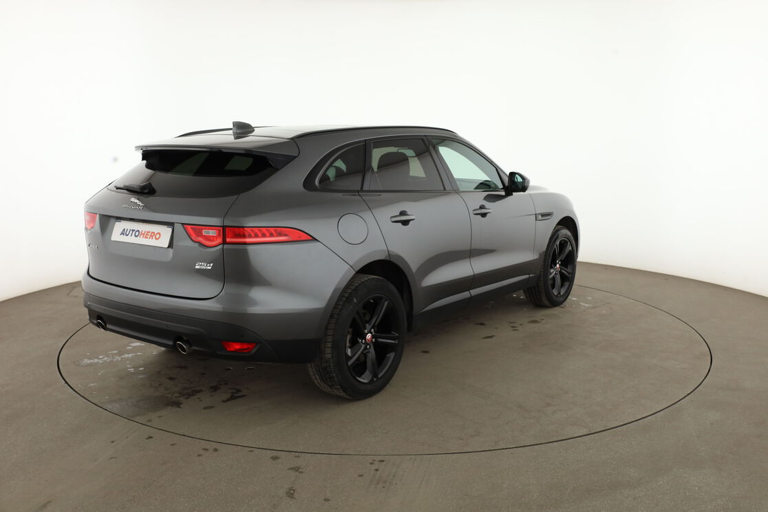 Jaguar F-Pace 2.0 d Prestige 4x4 BVA — photo 5