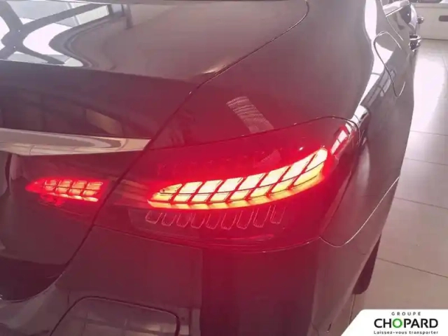 Mercedes Classe E 300 e 9g-tronic — photo 24