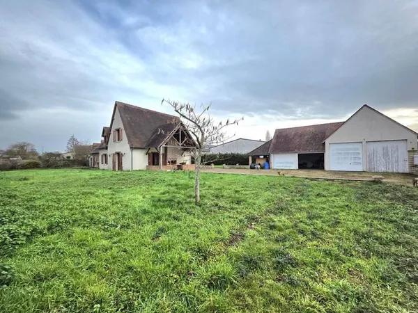 Maison 8 pièces 160 m²