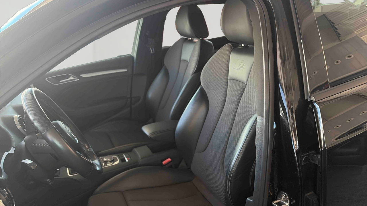 Audi A3 Sportback 30 TFSI 116 — photo 11