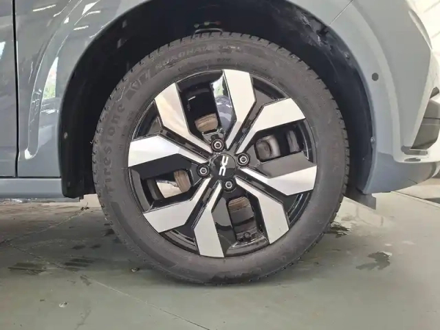 Dacia Sandero tce 90 gsr2 — photo 17