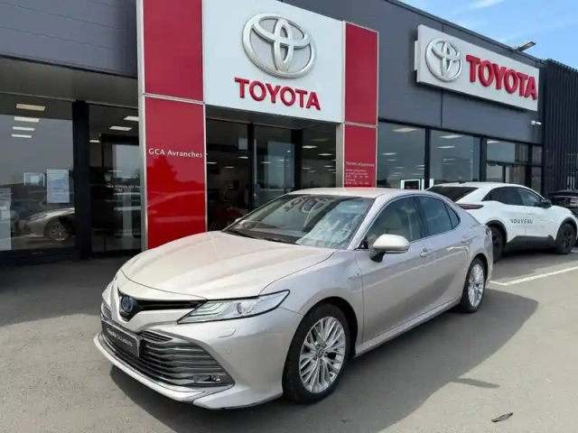 Toyota Camry hybride 218ch lounge
