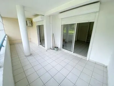 SUPERBE APPARTEMENT F2 - 50 M² - SCHOELCHER