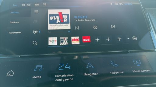 Peugeot 308 SW 1.2 PureTech 130 EAT8 - Allure – 2024 – 55408 km – Essence – Boîte Automatique — photo 23