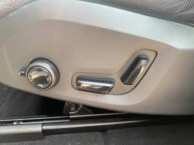 Volvo Xc60 t6 awd hybride rechargeable 253 ch+145 ch geartronic 8 — photo 18