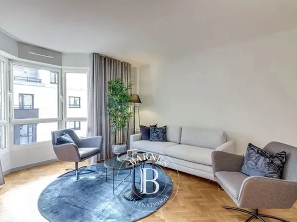 Le service location de la Maison BARNES vous propose ce bien :