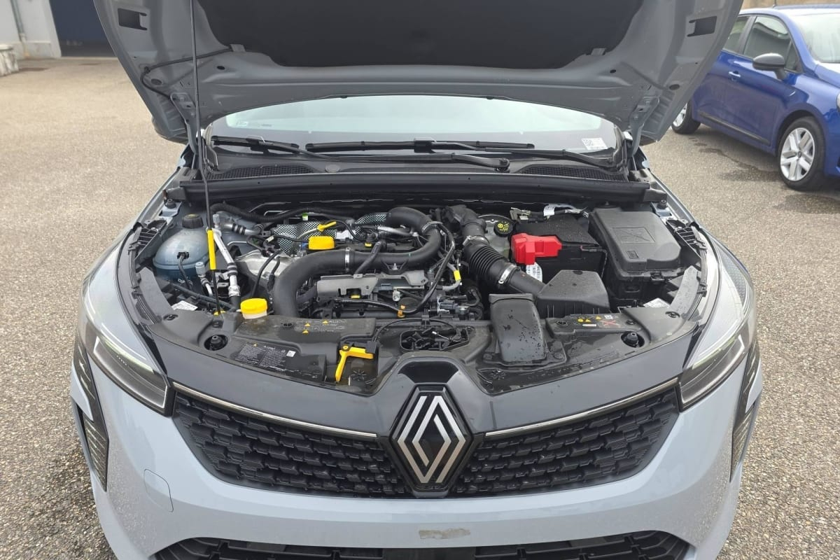 Renault Clio 5 — photo 26