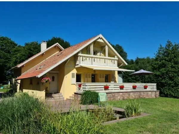 Maison 5 pièces 200 m²