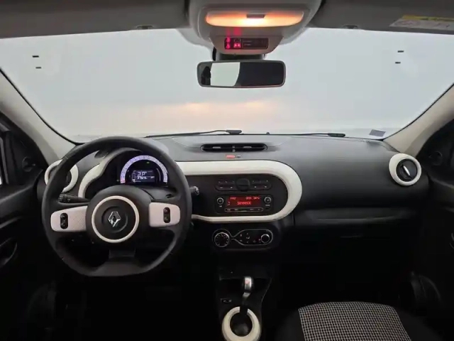 Renault Twingo iii e-tech — photo 225