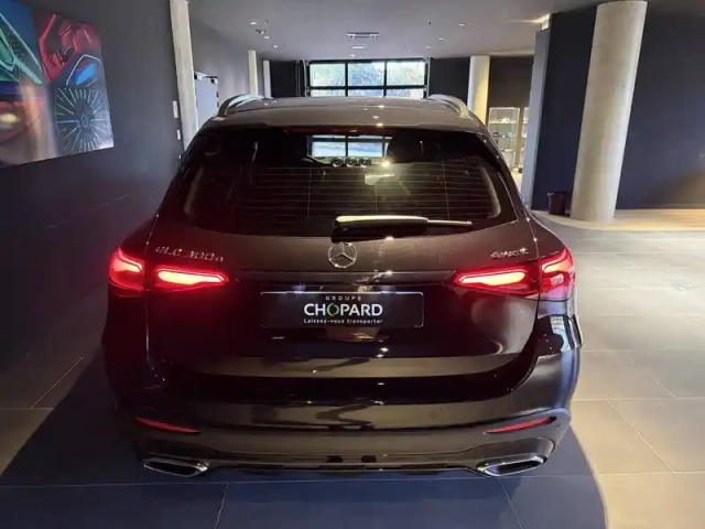 Mercedes Glc 300 e hybrid eq 4matic — photo 20