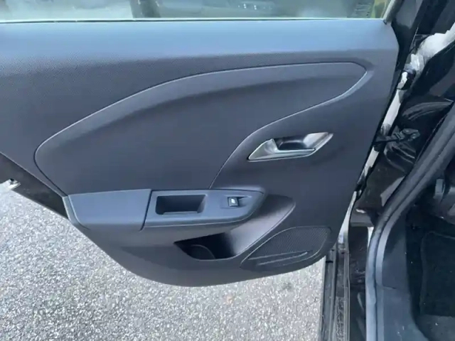Opel Corsa electrique 136 ch &amp; batterie 50 kwh — photo 32