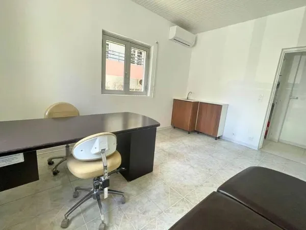 Bureaux 13 m²