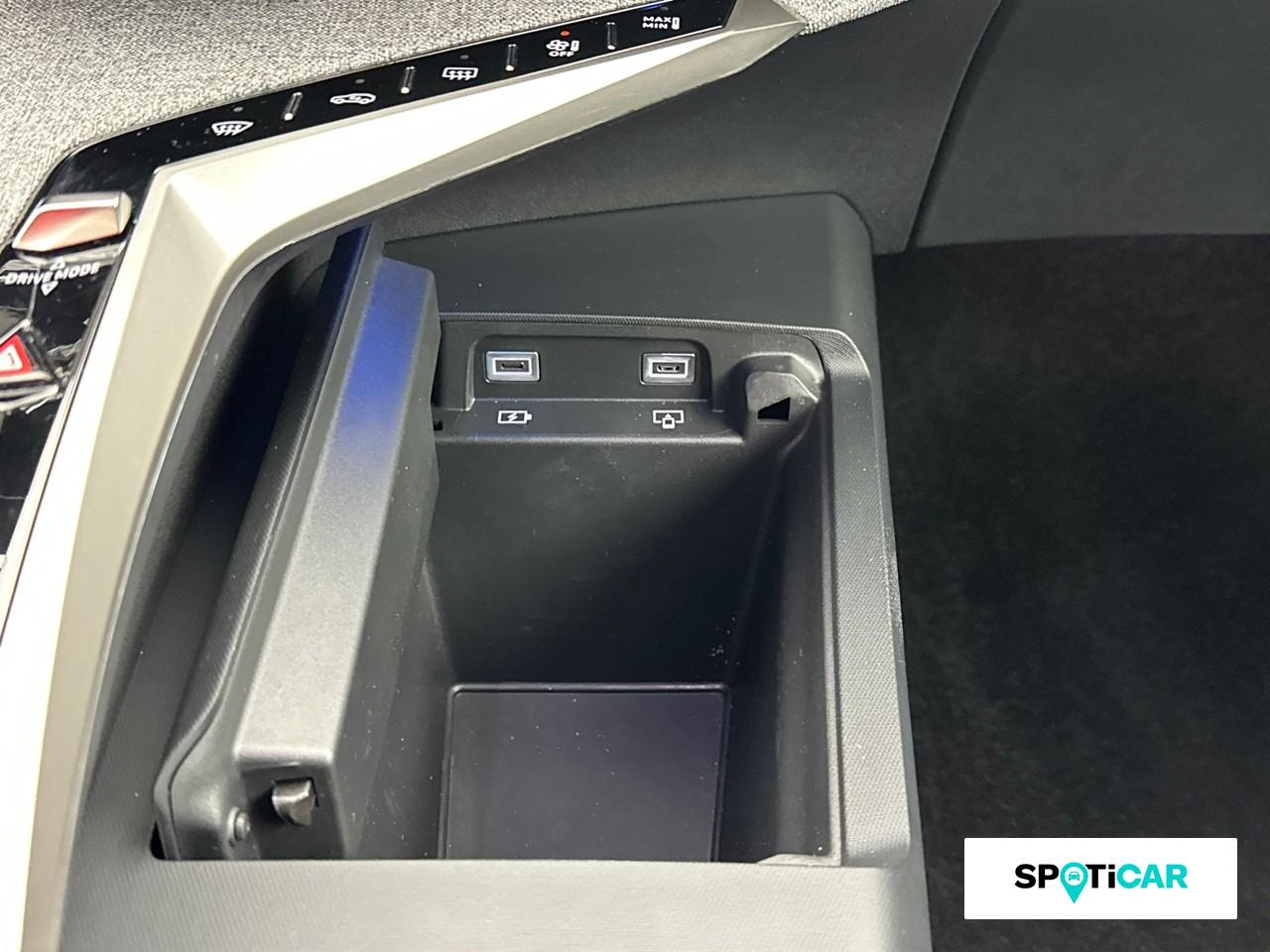 Peugeot 5008 hybrid 145ch gt e-dcs6 — photo 18