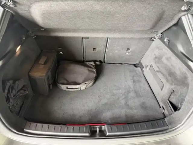 Mercedes Gla 250 e amg line — photo 30