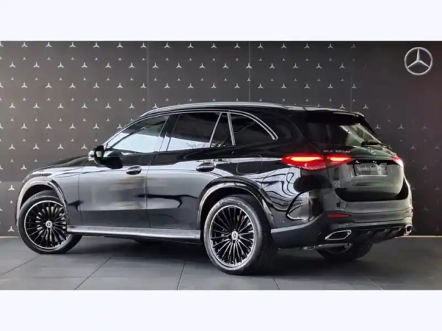 Mercedes Glc 300 de hybrid eq 4matic am — photo 3