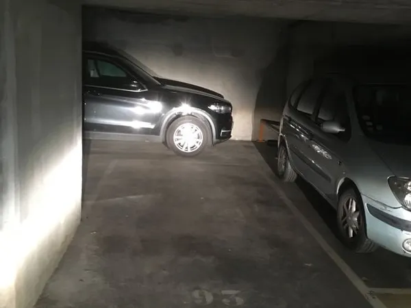Parking sécurisé Paris 10e - Aqueduc