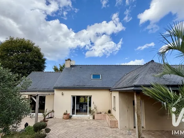 Maison 7 pièces 205 m²