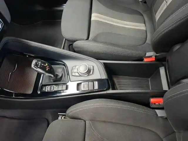 Bmw X2 sdrive 18i 140 ch dkg7 — photo 18