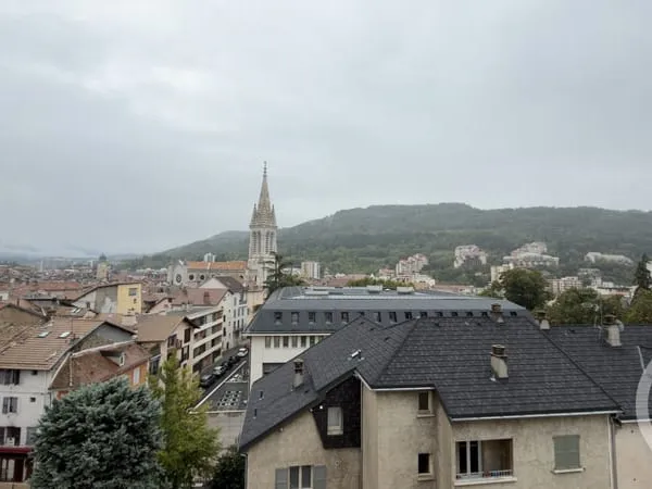Appartement 4 pièces 75 m²