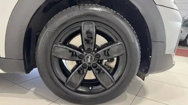 Mini Mini countryman 125 - 95 ch all4 bva6 — photo 21