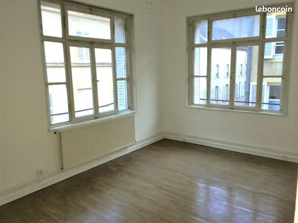F3 METZ Belle Isle St Vincent 63m² calme