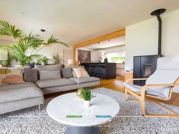 Maison 6 pièces 120 m²