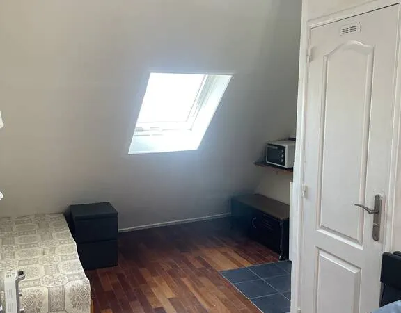 Appartement 1 pièce 13 m²
