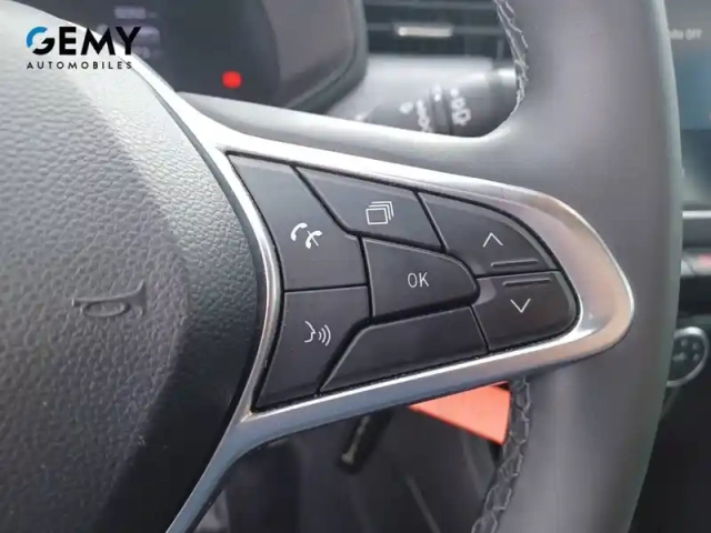 Renault Clio tce 90 — photo 15