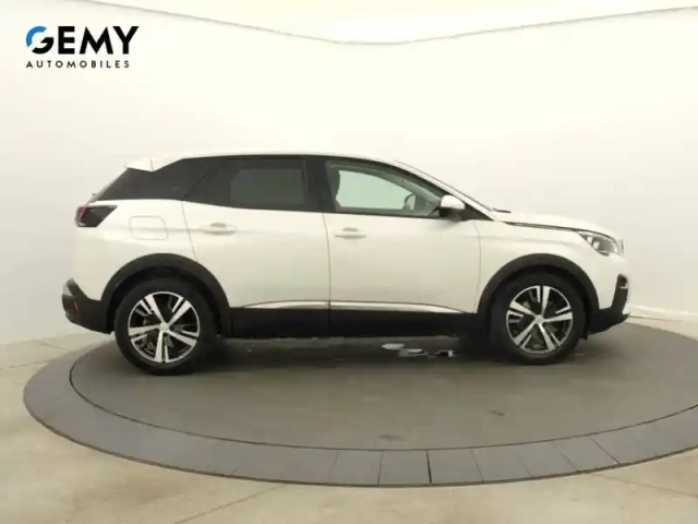 Peugeot 3008 1.2 puretech 130ch s&amp;s eat6 — photo 4