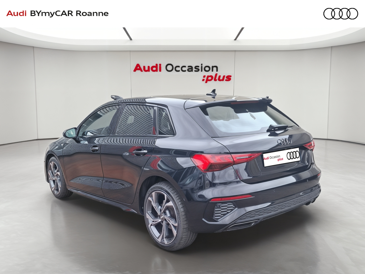 Audi A3 Sportback 35 TDI 150 S tronic 7 — photo 3