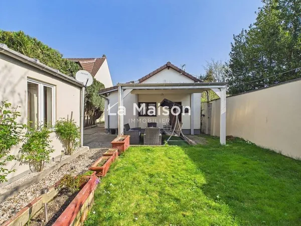 Maison de plain-pied 3 pièces 72 m²