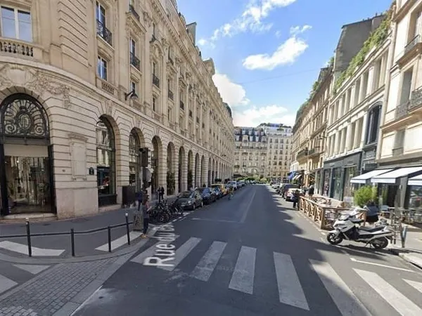 Boutique 120 m²