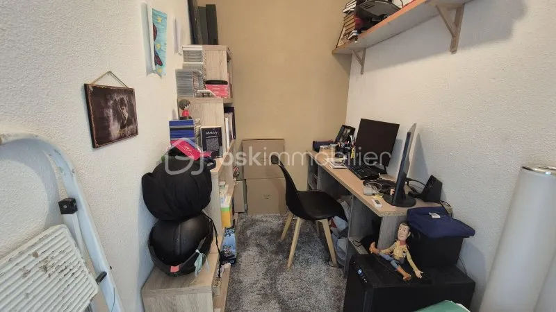 Photo 18