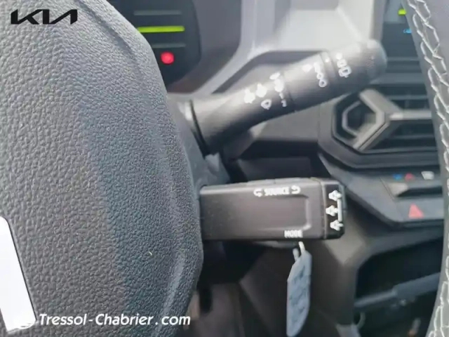 Dacia Bigster mild hybrid 140 essential — photo 18