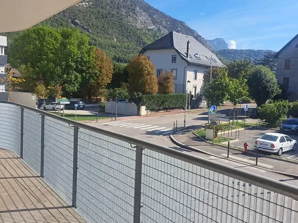 Appartement Récent Challes Les Eaux 3 pièces 66 m2 AVEC GARAGE