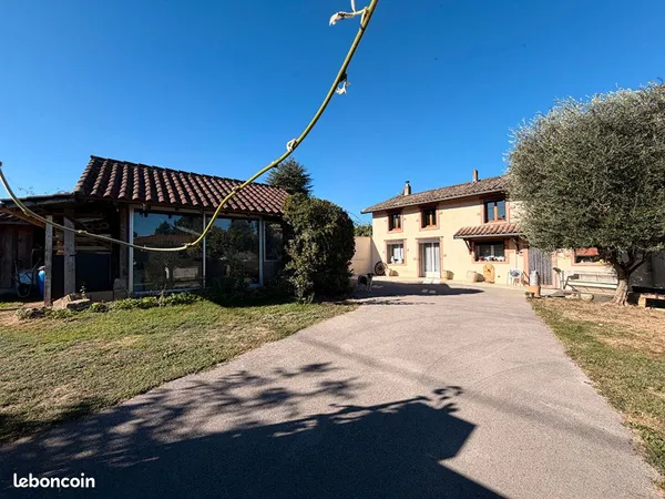 Maison 6 pièces 120 m²