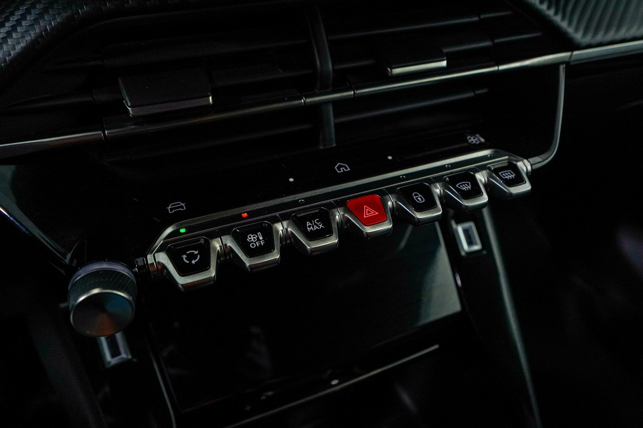 Peugeot 2008 — photo 24