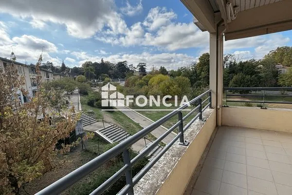 Appartement 4 pièces 84 m²