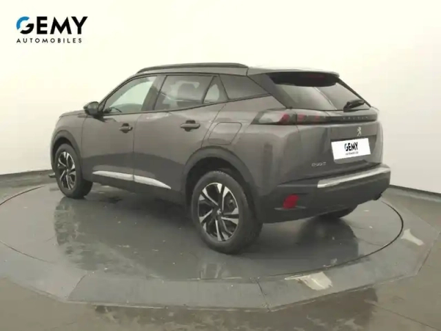 Peugeot 2008 puretech 100 s&amp;s bvm6 — photo 28