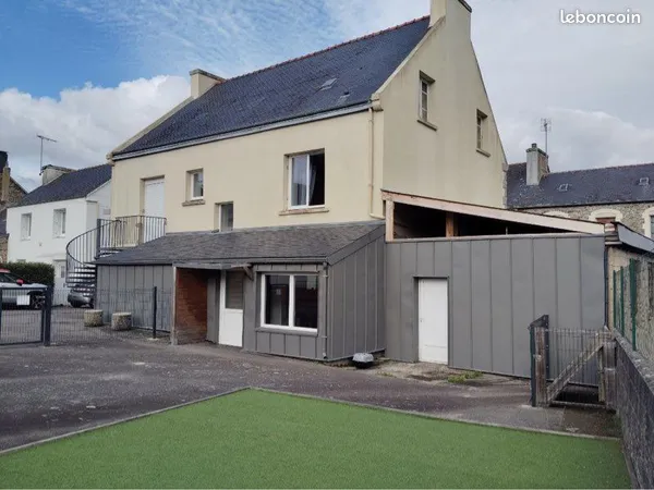 🏡 à louer - grande maison familiale ou colocation à spézet (29)