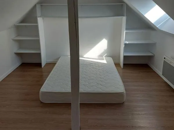 F2 meublé