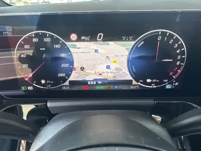 Mercedes Gla 250 e hybrid eq amg line — photo 13