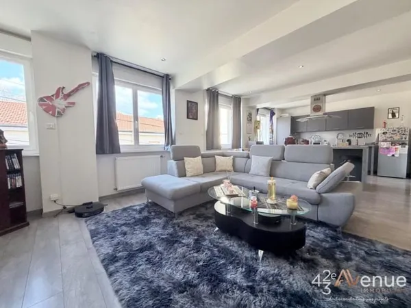 SAINT-ÉTIENNE - DUPLEX DE 90 m² - 2 CHAMBRES + BUREAU - GARAGE - FAIBLES CHARGES
